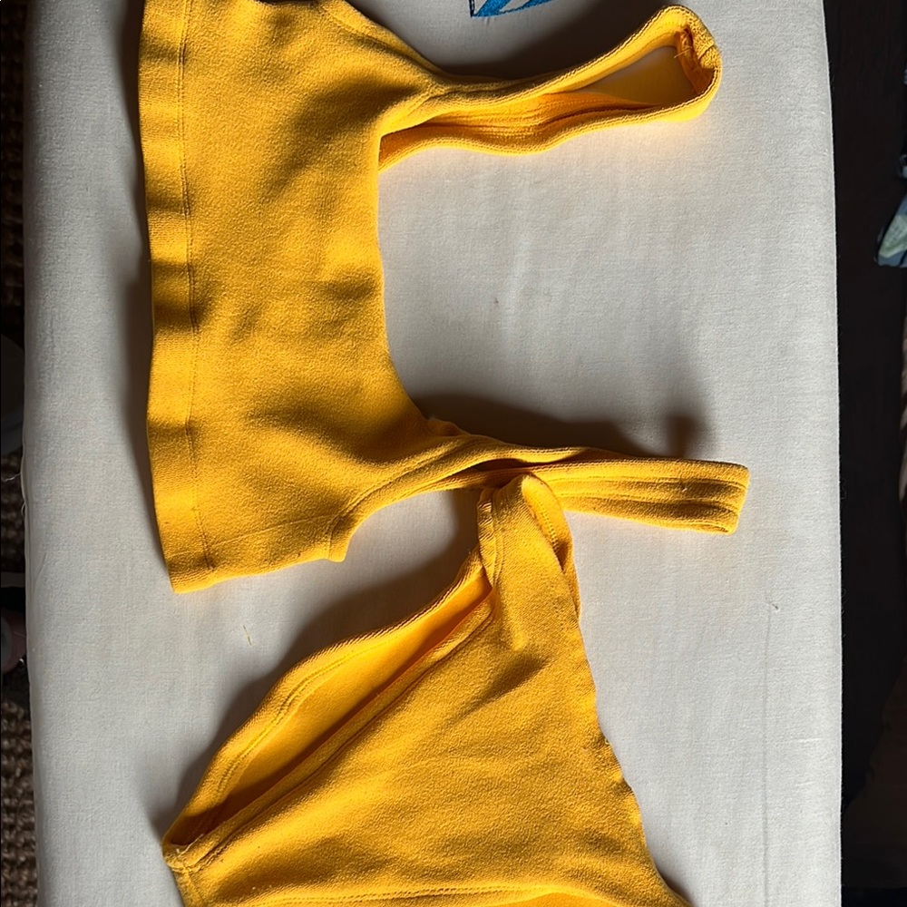 Hunza G Yellow Bikini perfect used condition